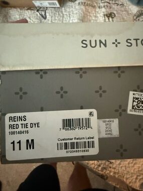 Sun and Stone slip on shoes Mens size 11